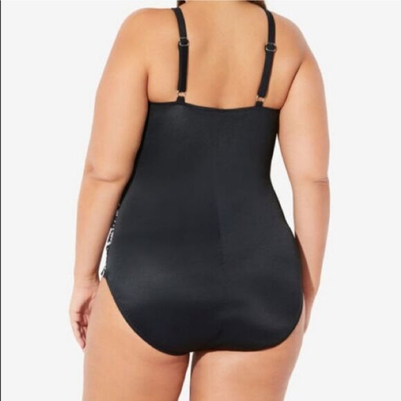 Trimshaper Hard to Be Leaf Black White Ruched Neck One Piece Swimsuit Size 20W - Picture 3 of 10